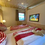 Landhaus Sonnheim Apartment Lofer